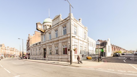Photograph of Streatham Library building viewed from the street.
